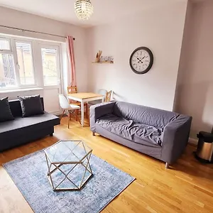 https://5-sleeper-close-to-old-street-shoreditch.brighton-hotels-england.com